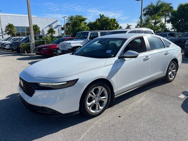 2024 Honda Accord LX photo 2