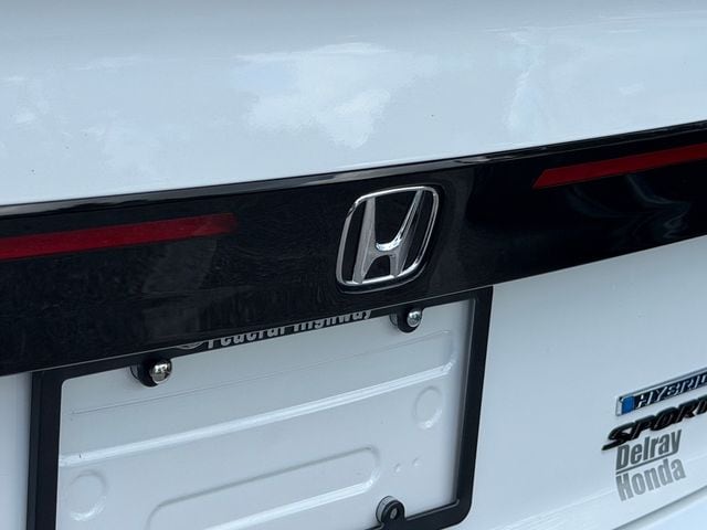 2025 Honda Accord Hybrid Sport-L - Photo 16