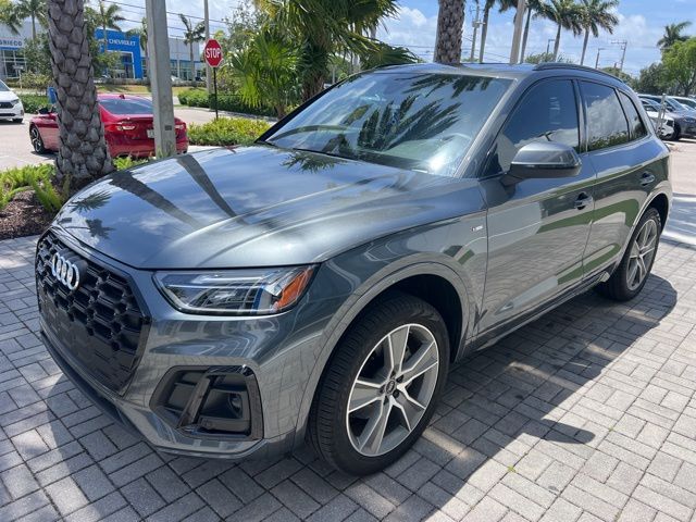 2025 Audi Q5 45 Premium's photo