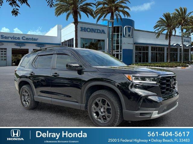 Certified 2025 Honda Pilot TrailSport SUV
