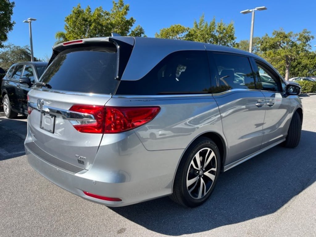 Certified 2020 Honda Odyssey Elite Van