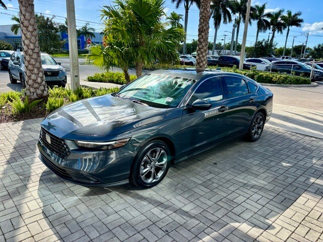 2023 Honda Accord EX photo 3