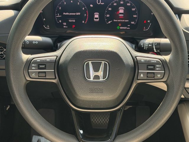 2025 Honda Accord SE - Photo 14