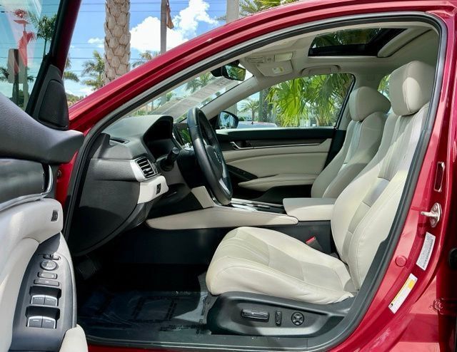 2019 Honda Accord EX-L - Photo 9