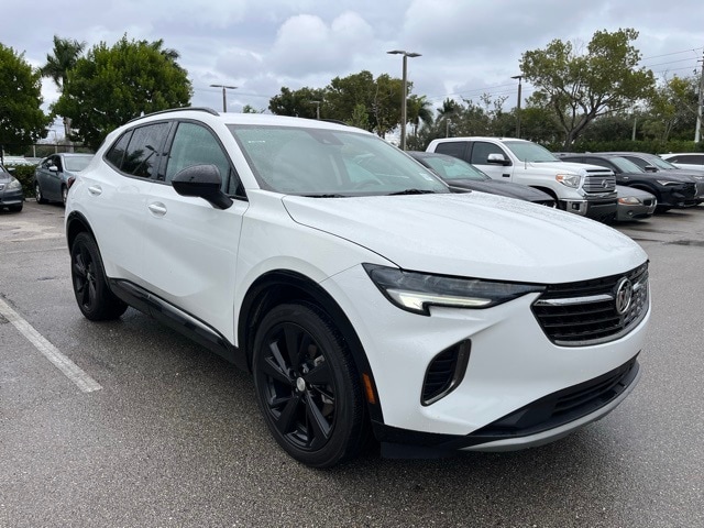 2021 Buick Envision Essence's photo