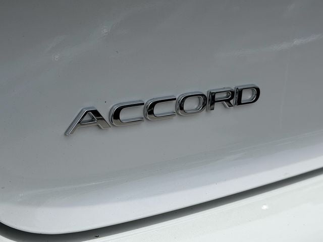 2025 Honda Accord SE - Photo 17