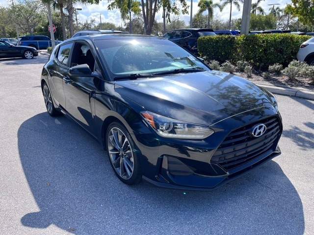 2020 Hyundai Veloster Premium