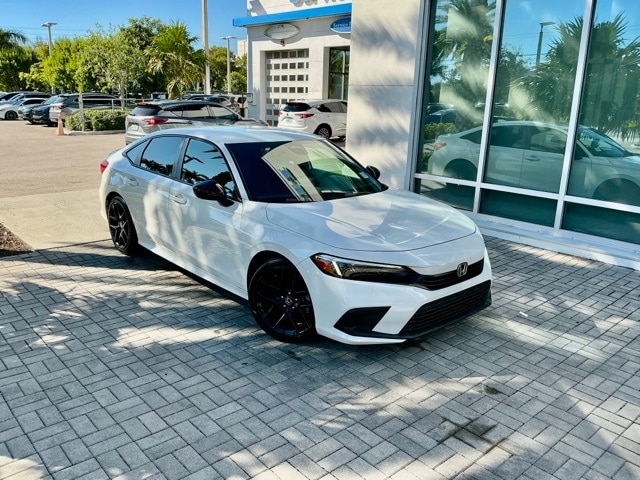 2023 Honda Civic Sport's photo