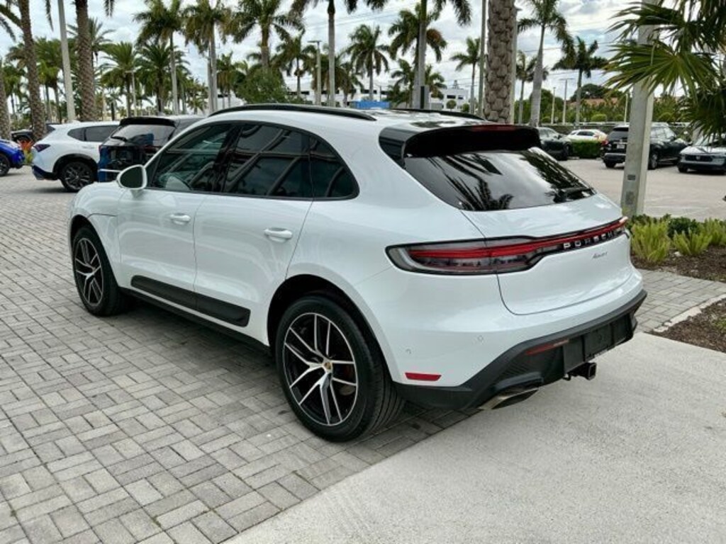 Used 2023 Porsche Macan Base SUV