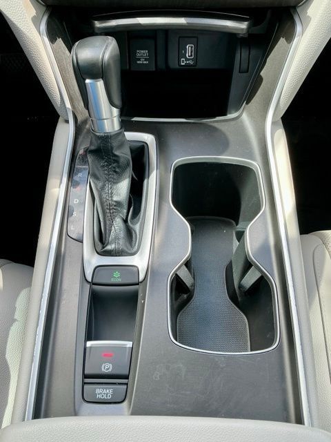 2019 Honda Accord EX-L - Photo 20