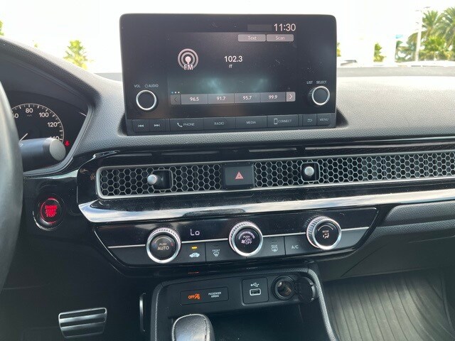 2023 Honda Civic Sport photo 4