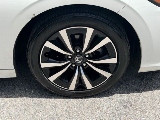 2024 Honda Civic EX - Photo 8