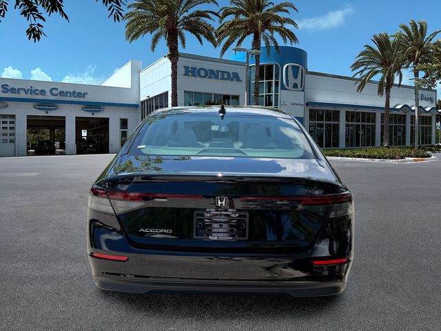 2023 Honda Accord LX - Photo 7