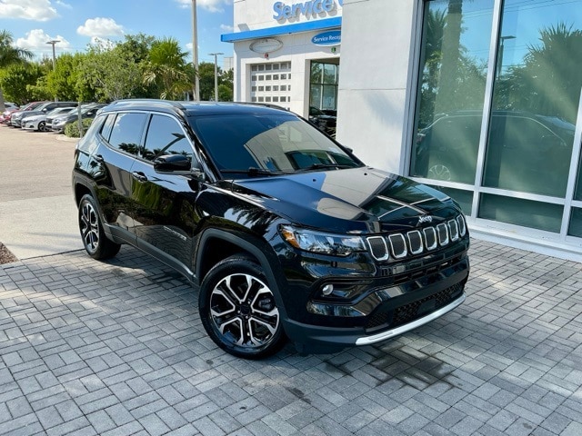2022 Jeep Compass Limited's photo