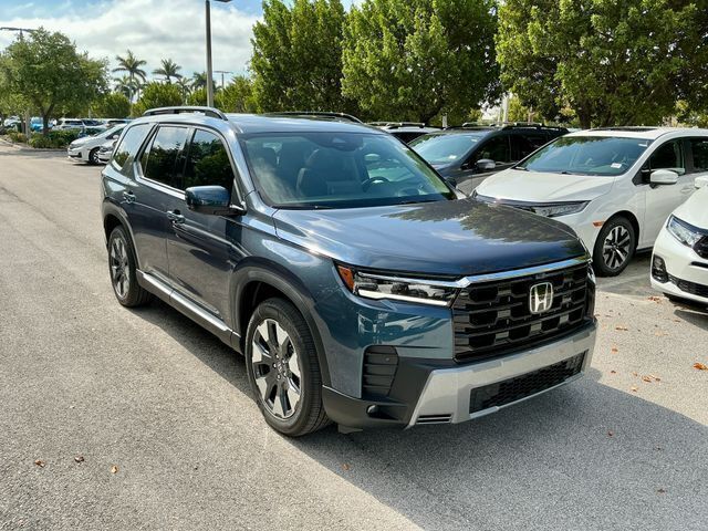2026 Honda Pilot Elite AWD's photo
