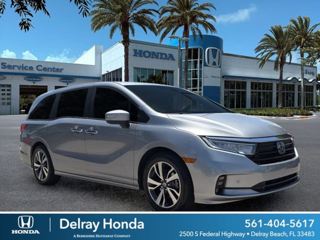 Used 2024 Honda Odyssey Touring Van