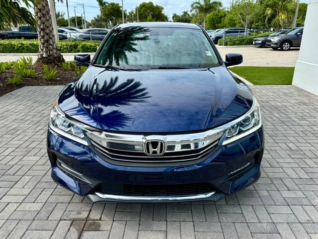 2016 Honda Accord EX-L photo 2