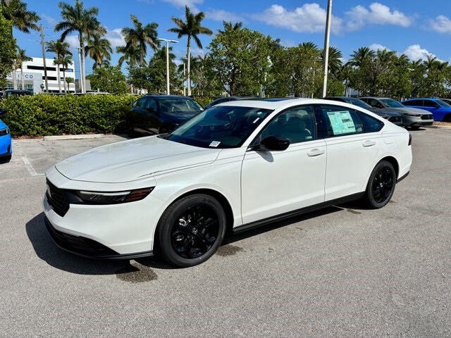 2025 Honda Accord SE photo 3