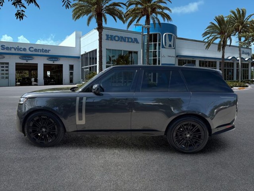 Used 2023 Land Rover