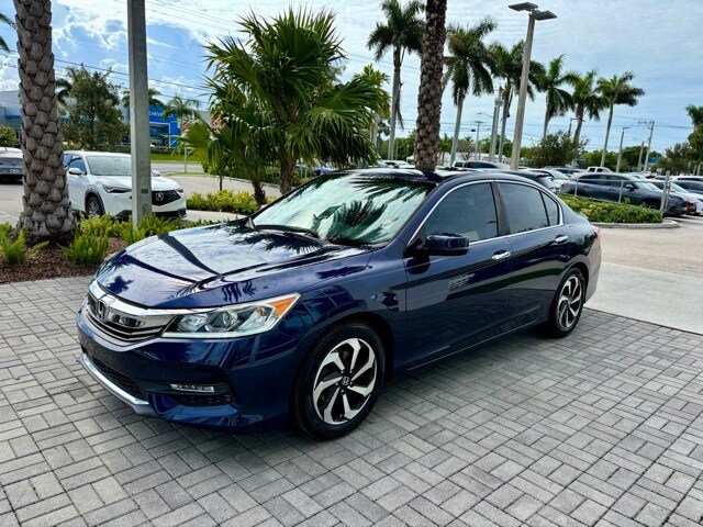 2016 Honda Accord EX-L photo 3