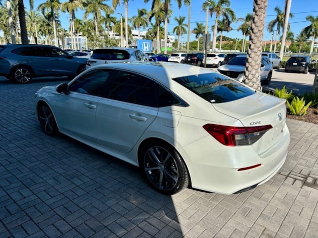 Used 2022 Honda Civic Touring Sedan