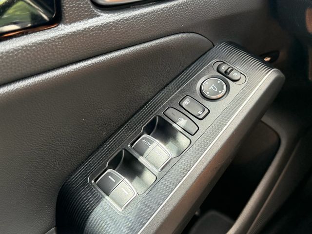 2024 Honda Civic Touring - Photo 27