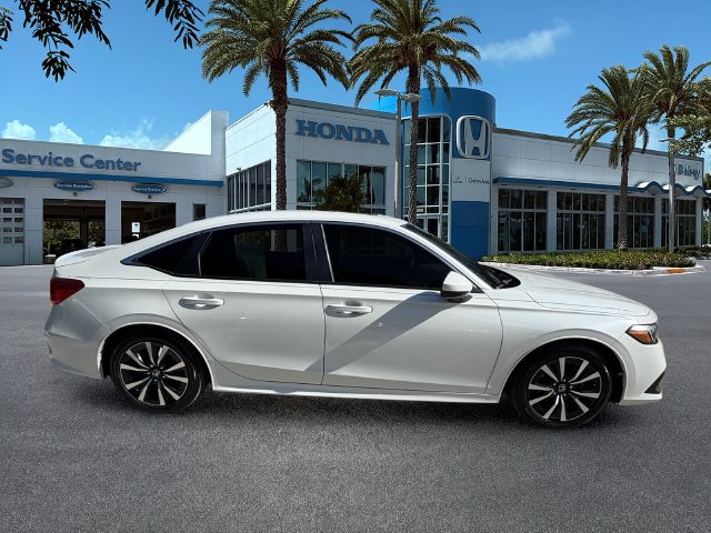 2024 Honda Civic EX - Photo 9