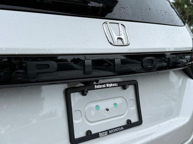 2024 Honda Pilot EX-L - Photo 18