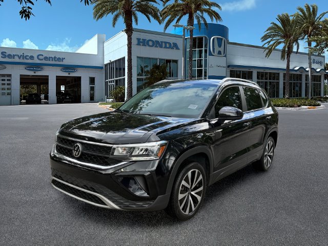 Used 2022 Volkswagen Taos 1.5T SE SUV