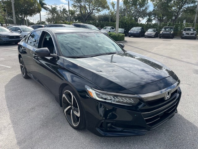 2022 Honda Accord Sport SE's photo