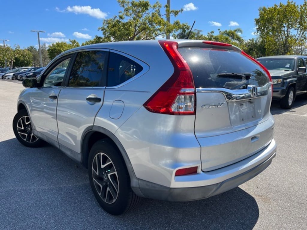 Used 2016 Honda CR-V SE SUV