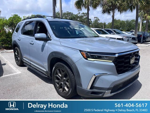 2023 Honda Pilot Elite AWD's photo