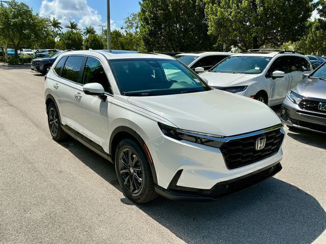 PLATINUM WHITE 2026 Honda CR-V SUV / Crossover Front-Wheel Drive 
