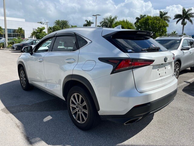 2019 Lexus NX 300 Luxury photo 2
