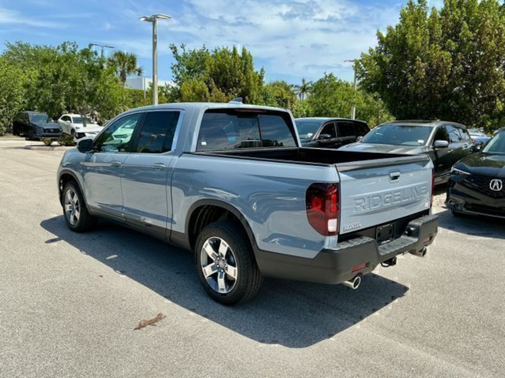 New 2026 Honda Ridgeline RTL Truck Crew Cab