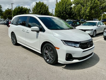 2026 Honda Odyssey Touring Van Passenger