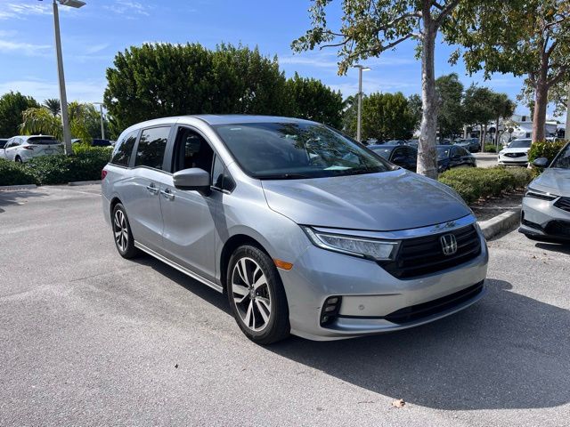 2024 Honda Odyssey Touring's photo