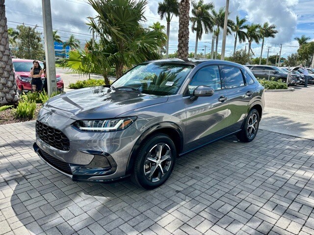 2023 Honda HR-V EX-L photo 3