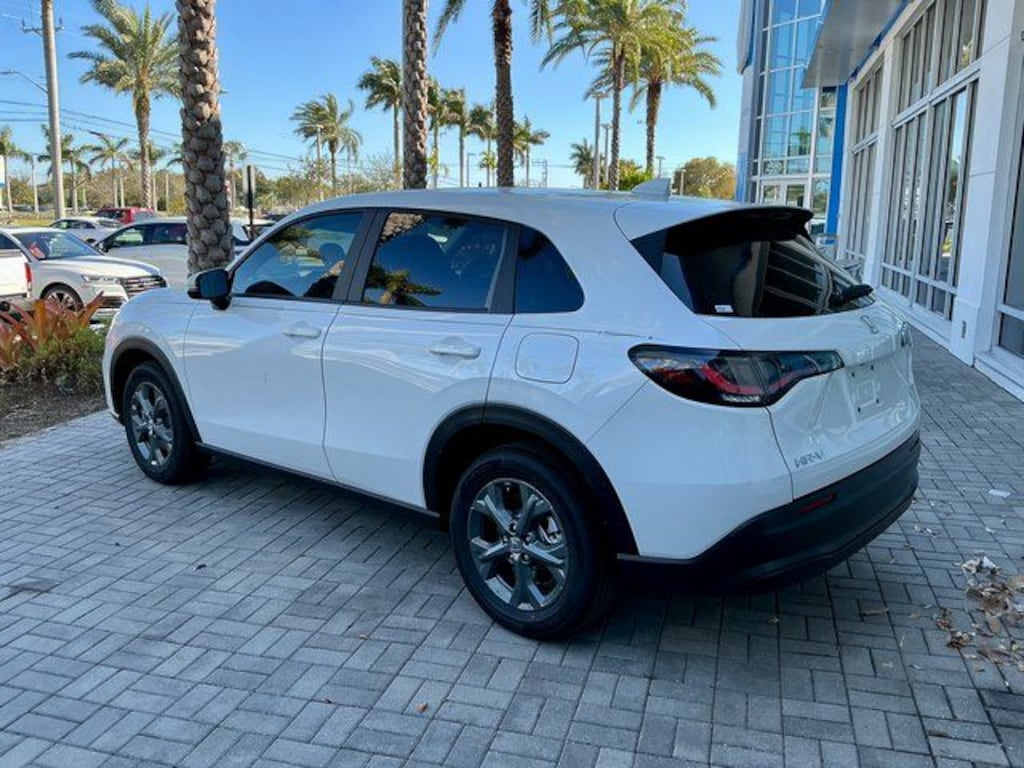 New 2026 Honda HR-V LX SUV