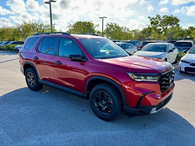 2025 Honda Pilot TrailSport's photo