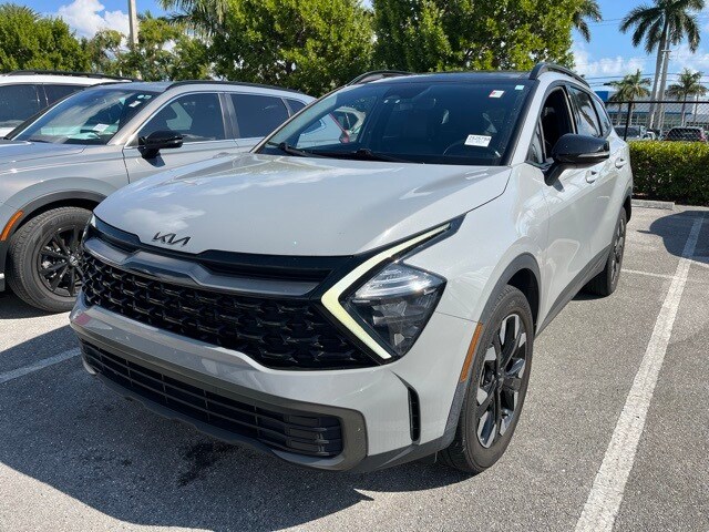 2023 Kia Sportage X-Line photo 2