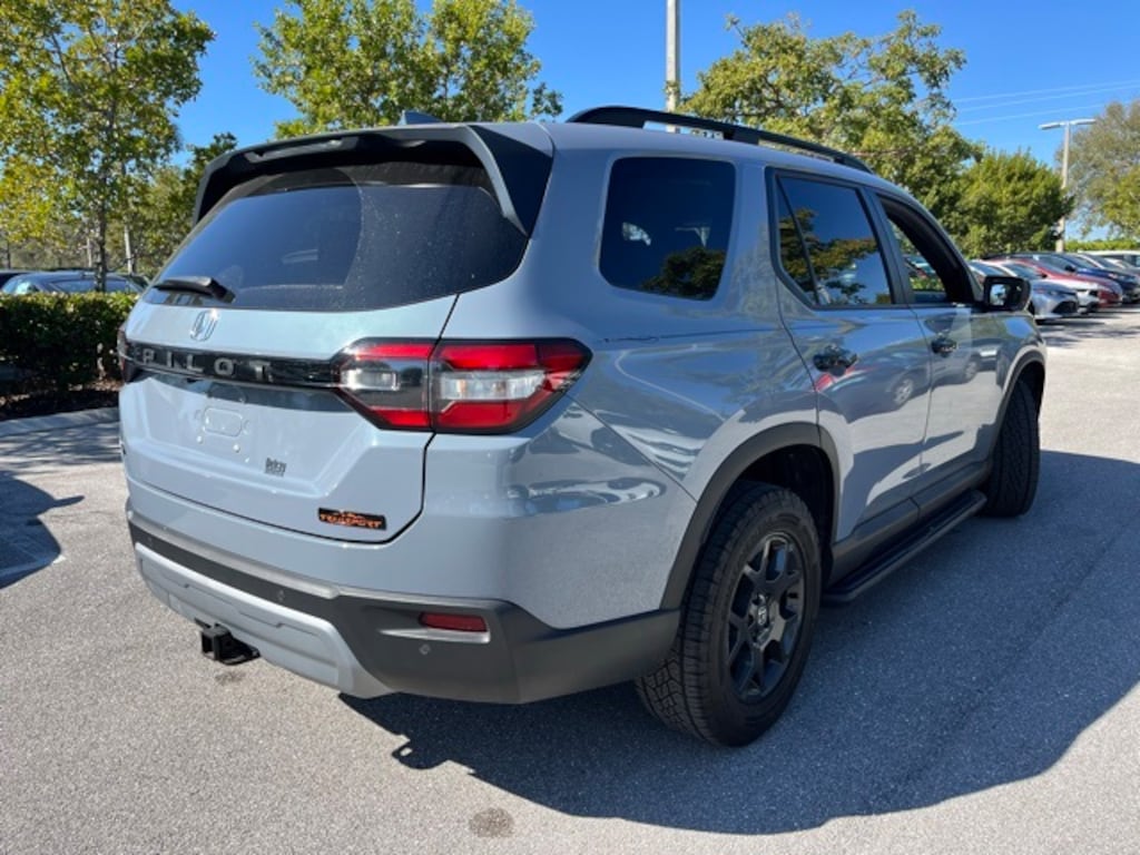 Certified 2024 Honda Pilot TrailSport SUV