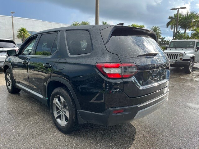 2024 Honda Pilot EX-L photo 3