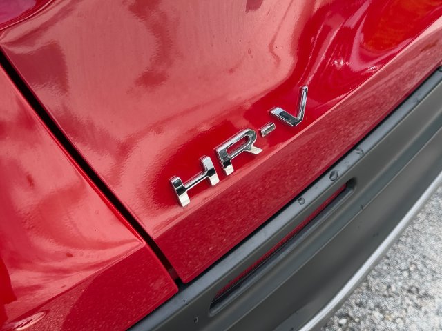 2025 Honda HR-V Sport - Photo 17