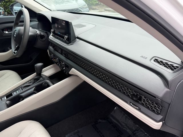 2023 Honda Accord LX - Photo 26