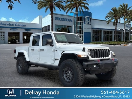 2025 Jeep Gladiator Nighthawk Truck Crew Cab