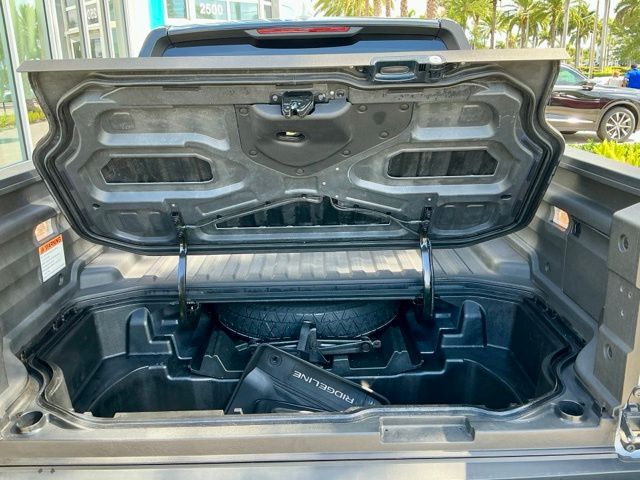 2025 Honda Ridgeline Sport - Photo 13