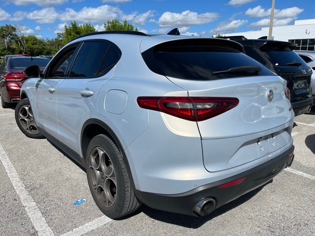 2021 Alfa Romeo Stelvio Sport Base photo 3