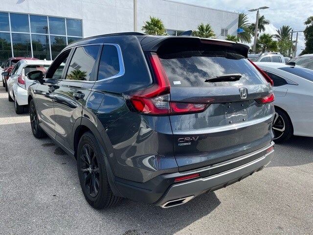 2025 Honda CR-V Hybrid Sport-L photo 3
