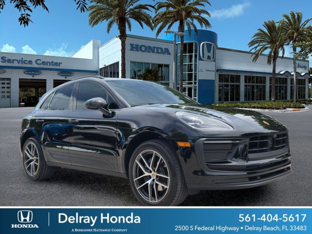 Used 2025 Porsche Macan T SUV